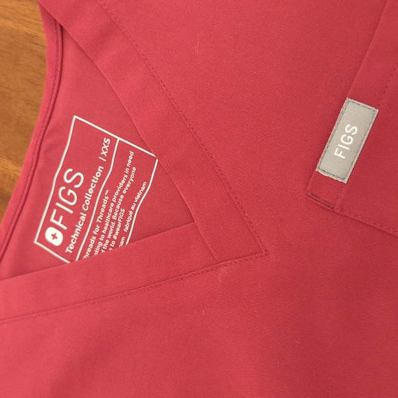 Figs Tops - Figs Top